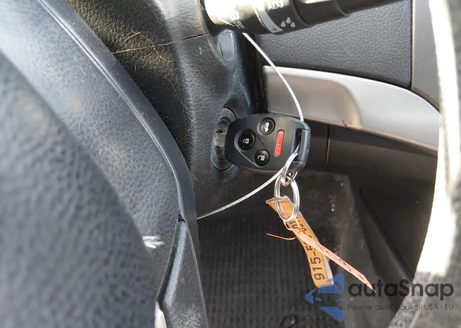 1HGCP2F33BA096713: 44196594