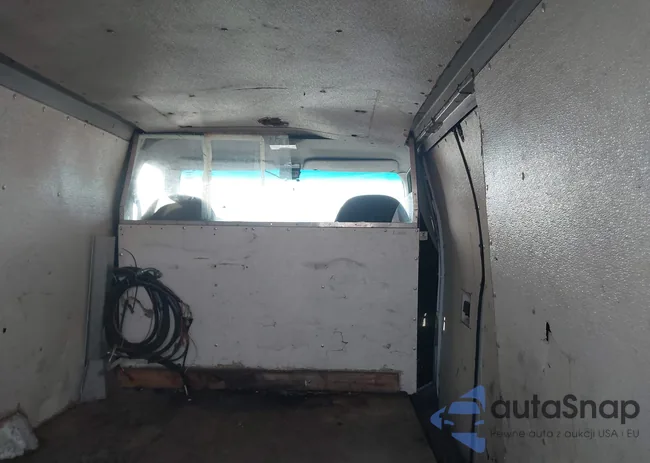 1FTNE24L5XHB64198: 44196624