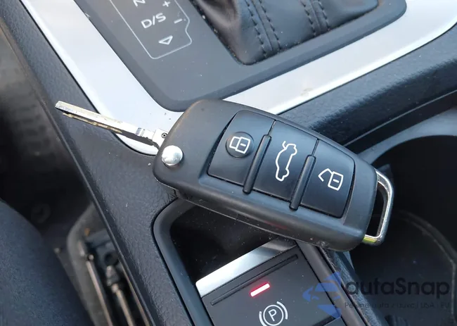 WA1EECF39N1020964: 44196653