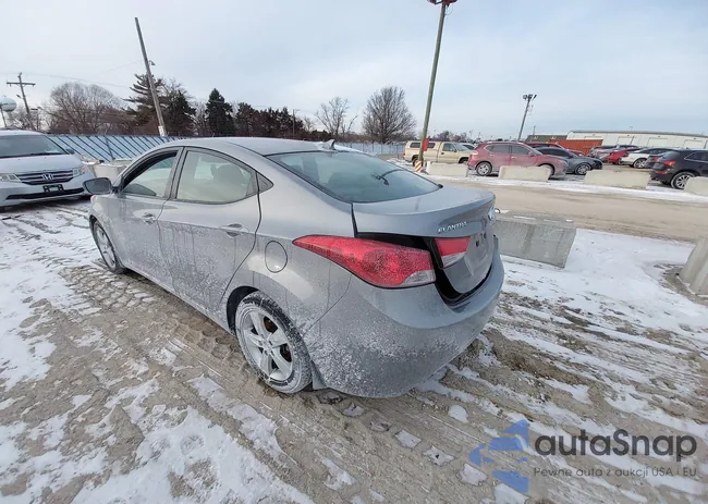 KMHDH4AE2DU895271: 44196660