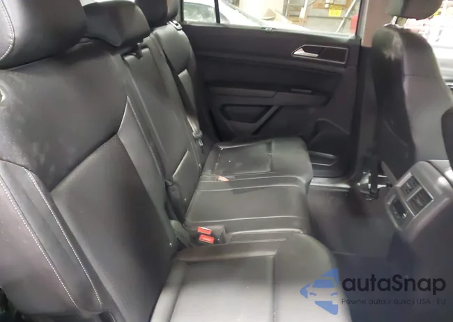 1V2DR2CA3KC550865: 44196663