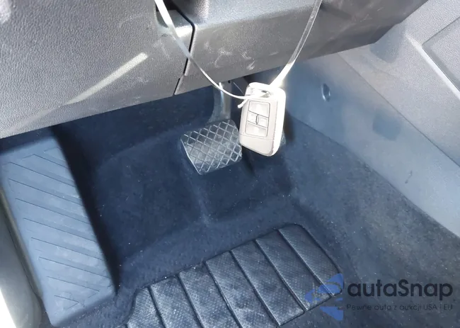 3VV3B7AX2MM005135: 44196680