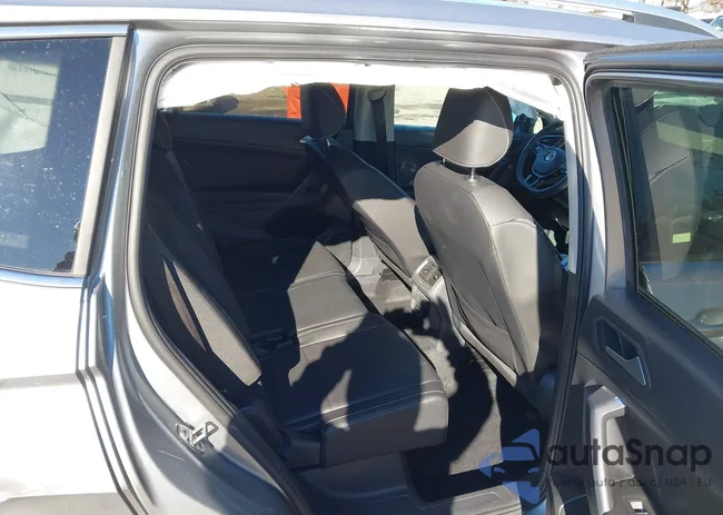 3VV3B7AX2MM005135: 44196680