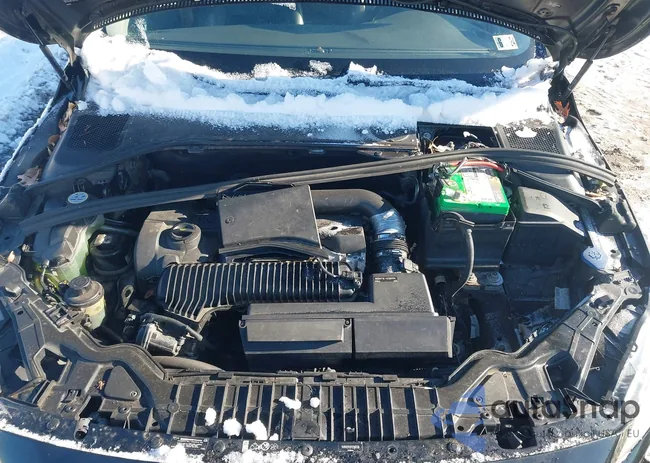 YV1612TK1G2396738: 44196727