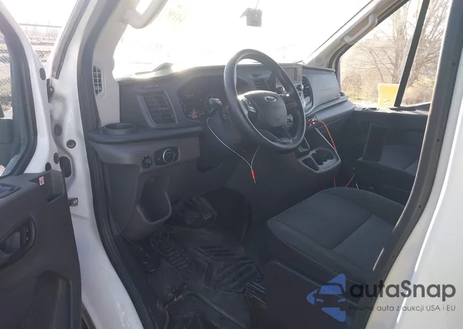 1FBAX2CG4LKB77989: 44196756