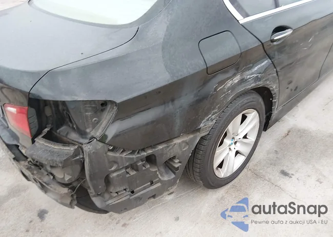 WBAXG5C58DDY32387: 44196762