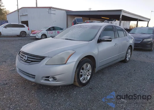 1N4AL2AP6CC188521: 44196773