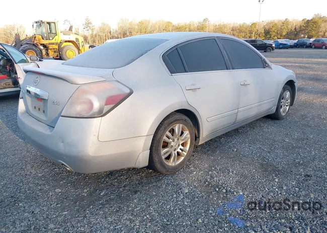 1N4AL2AP6CC188521: 44196773