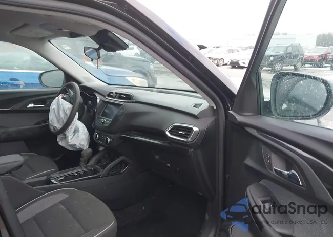 KL79MRSL7PB056911: 44196785