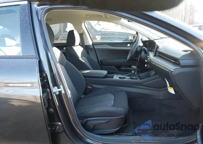 KNAG24J74T5448225: 44196792