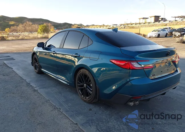 4T1DAACK9TU667630: 44196804