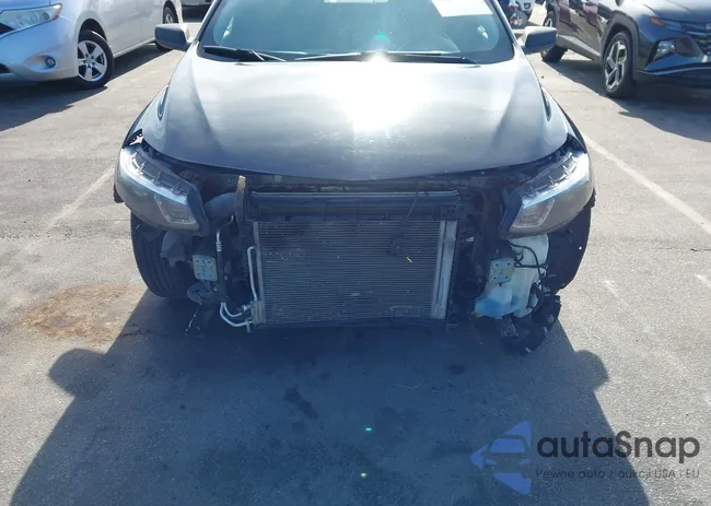 1G1ZB5ST7JF236013: 44196807