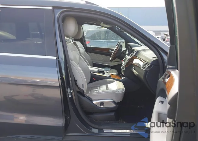 4JGDF7CEXDA182480: 44196815