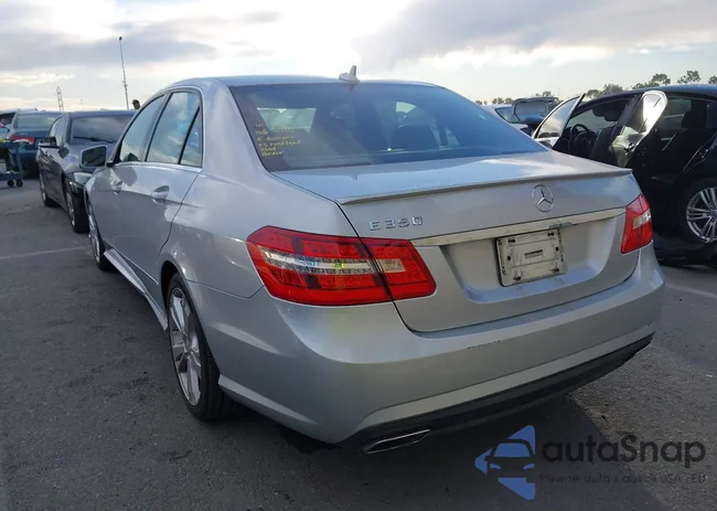 WDDHF5KB3DA723120: 44196816