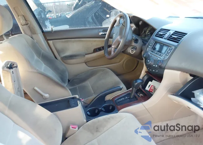 1HGCM56706A004296: 44196877