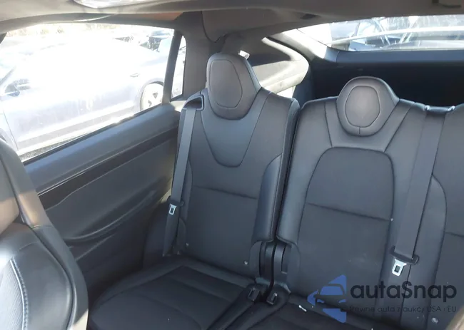 5YJXCAE23JF135644: 44196002