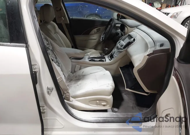 1G4GD5G35EF112762: 44196014