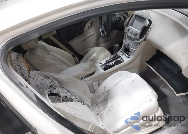 1G4GD5G35EF112762: 44196014