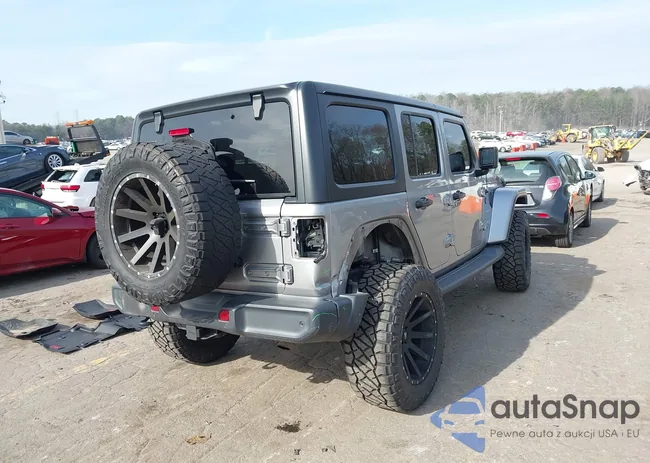 1C4HJXEG1JW149109: 44196039