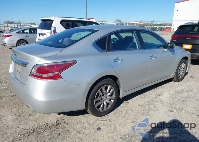 1N4AL3AP5FC581517: 44196089