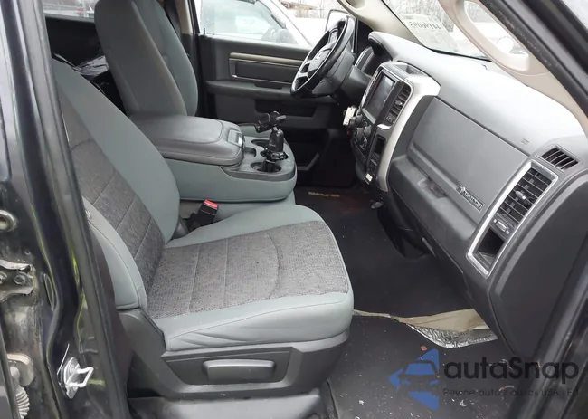 1C6RR6GTXJS114536: 44196095