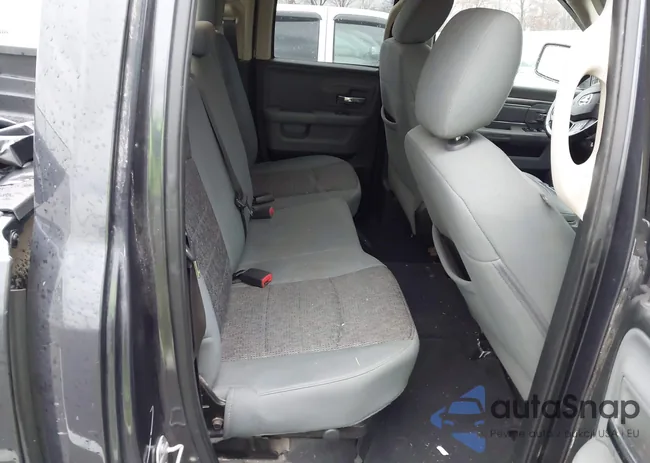 1C6RR6GTXJS114536: 44196095