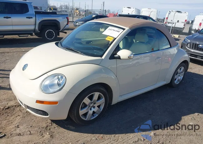 3VWRF31Y37M401834: 44196100