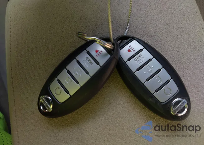 1N4AL3AP5DC106091: 44196174