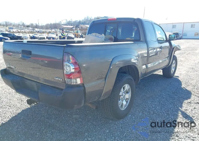 5TFUX4EN9BX005555: 44196175