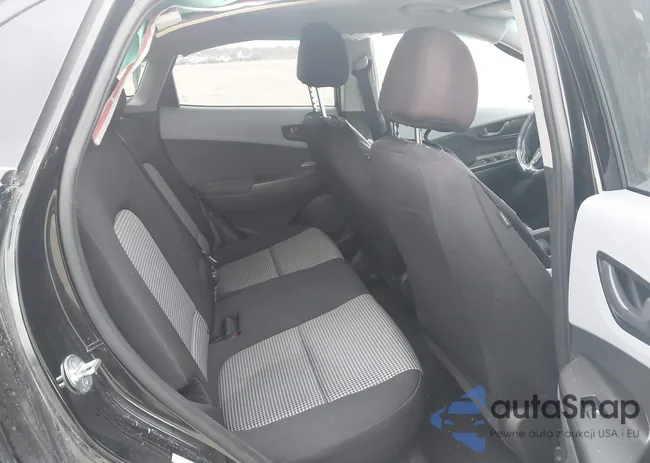 KM8K6CAA3MU739809: 44196266