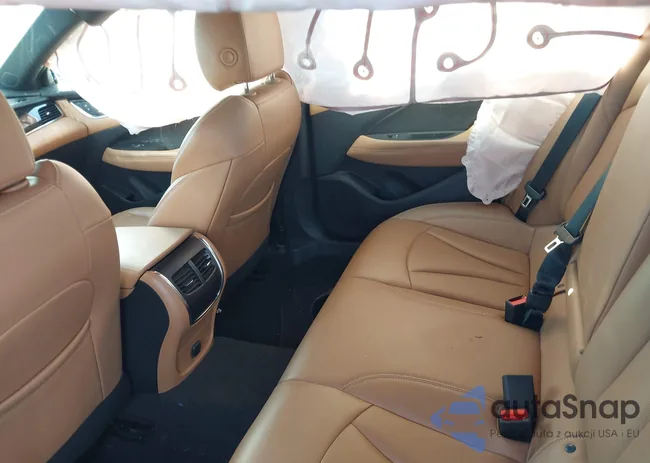 1G4ZP5SS5HU121086: 44196270