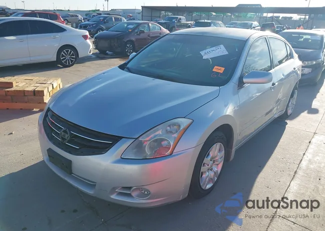 1N4ALP7AN521620: 44196281