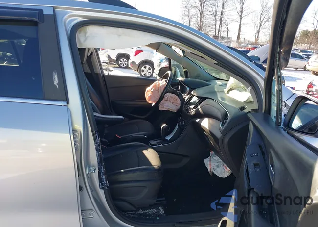 KL7CJPSB6KB908040: 44196284