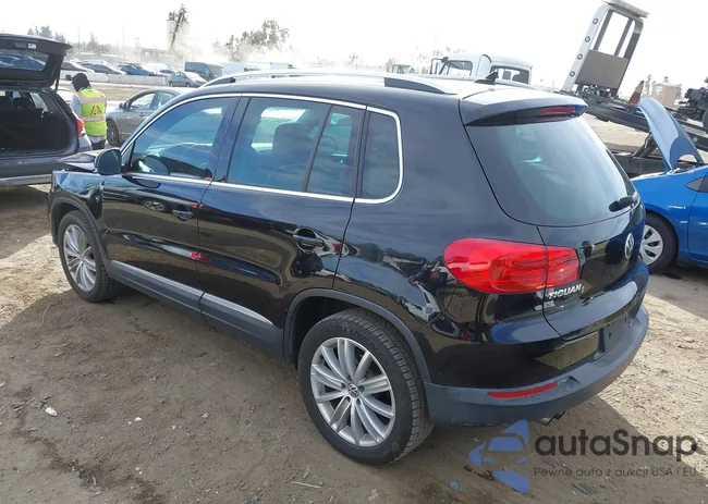 WVGAV3AX4EW578234: 44196290