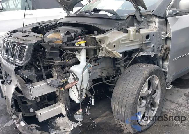 3C4NJCCB3LT108153: 44196322