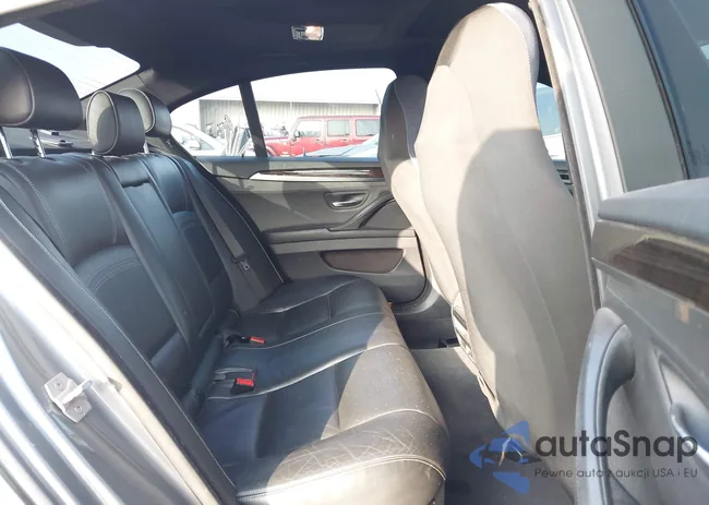 WBA5B1C51GG134088: 44196326