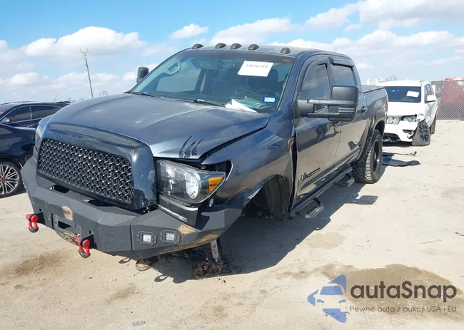 5TFDV54117X031455: 44196384