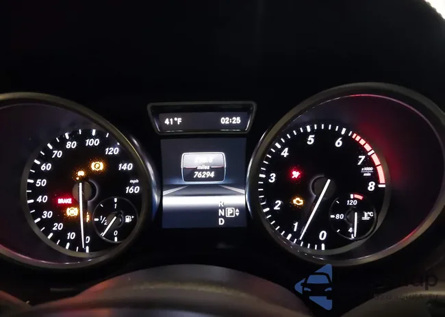 4JGDF7CE3DA244818: 44197413