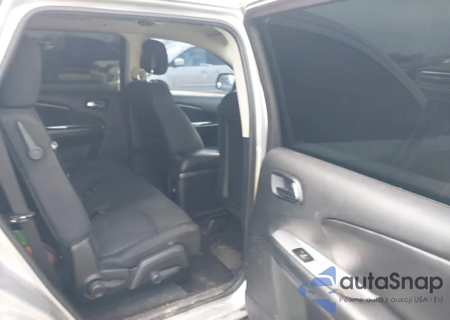 3C4PDCBG0CT149711: 44197564