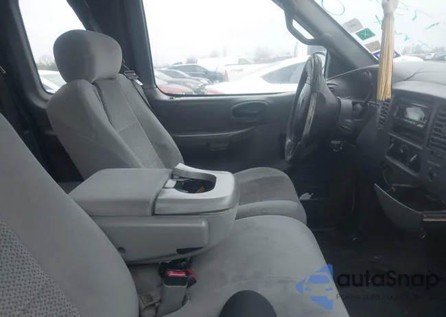 1FTZX0721YKB25941: 44197565