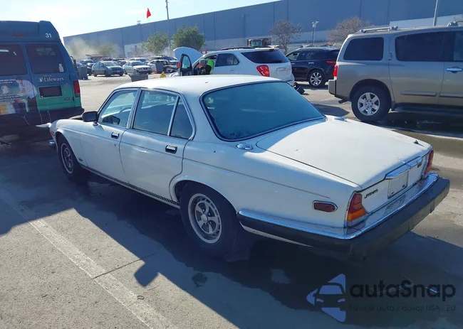 SAJAV1340FC398667: 44197596