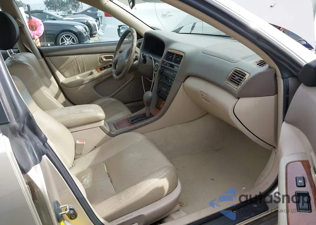 JT8BF28G8X5071267: 44197615