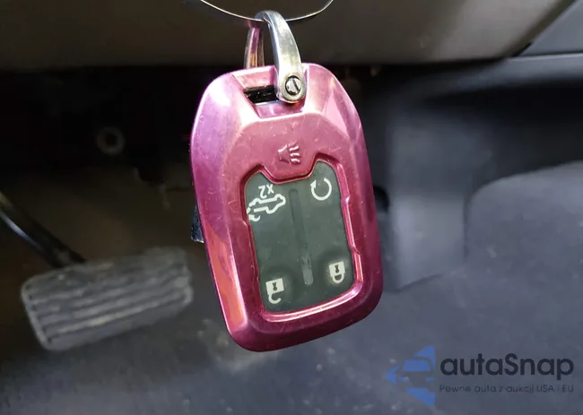 3GCUYEED4MG460850: 44197728