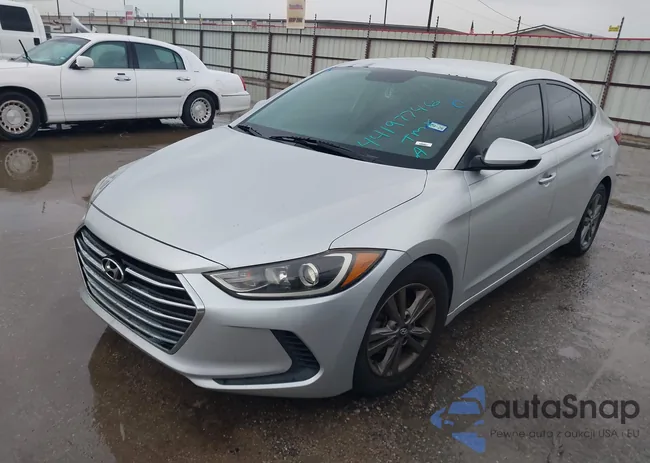 5NPD84LF0HH211487: 44197746