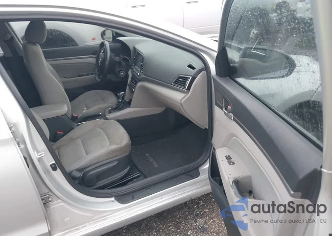 5NPD84LF0HH211487: 44197746