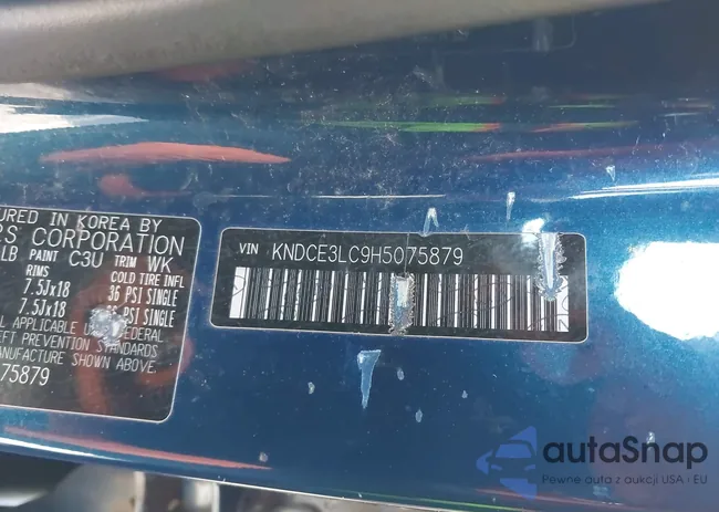 KNDCE3LC9H5075879: 44197756