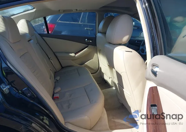 1N4AL2AP5BC109225: 44197777