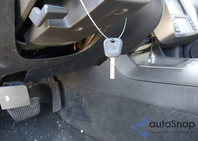 2G1FA1E39D9124305: 44197800