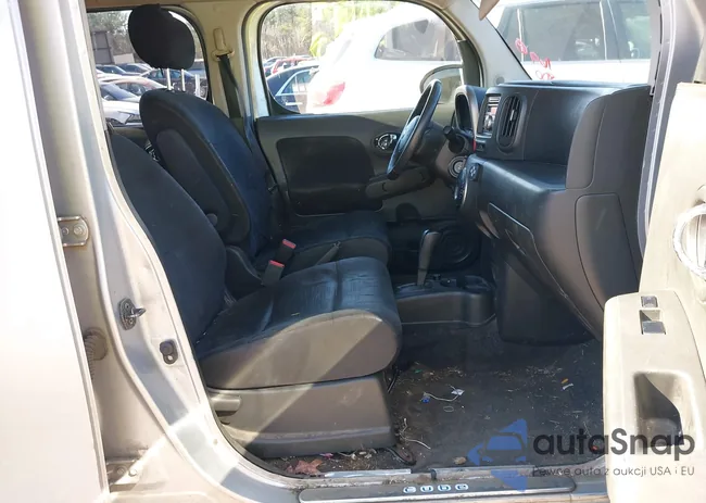 JN8AZ2KR0AT169800: 44197809