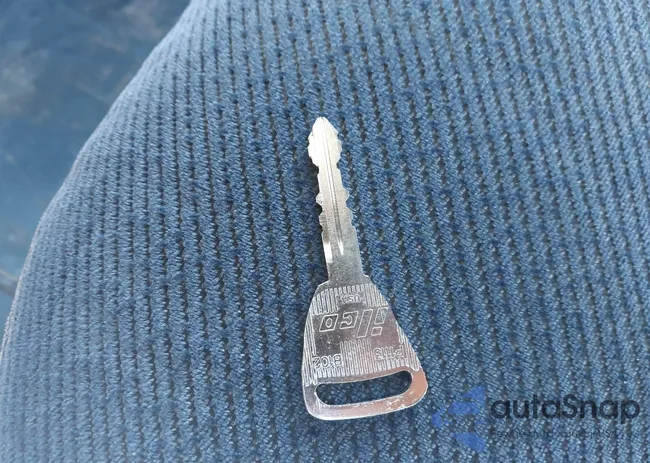 1GCEK19K0SE144552: 44197814